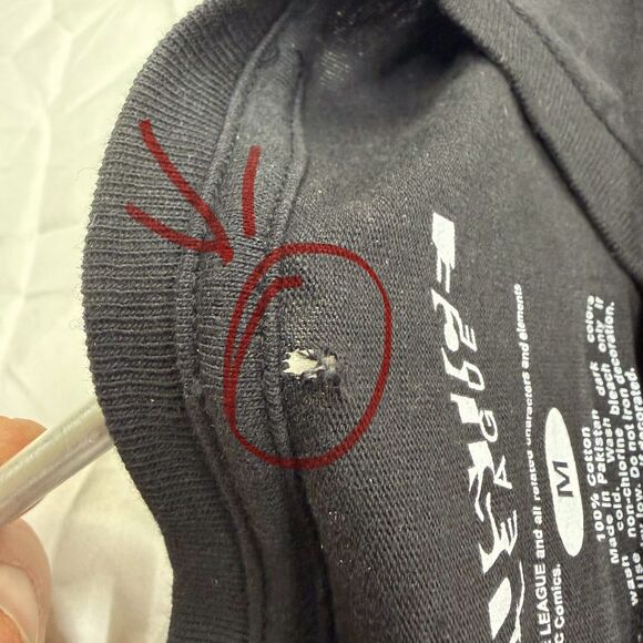 The Flash DC Comics Jersey Style Graphic Tee Black Red White Men’s Medium - Picture 7 of 8